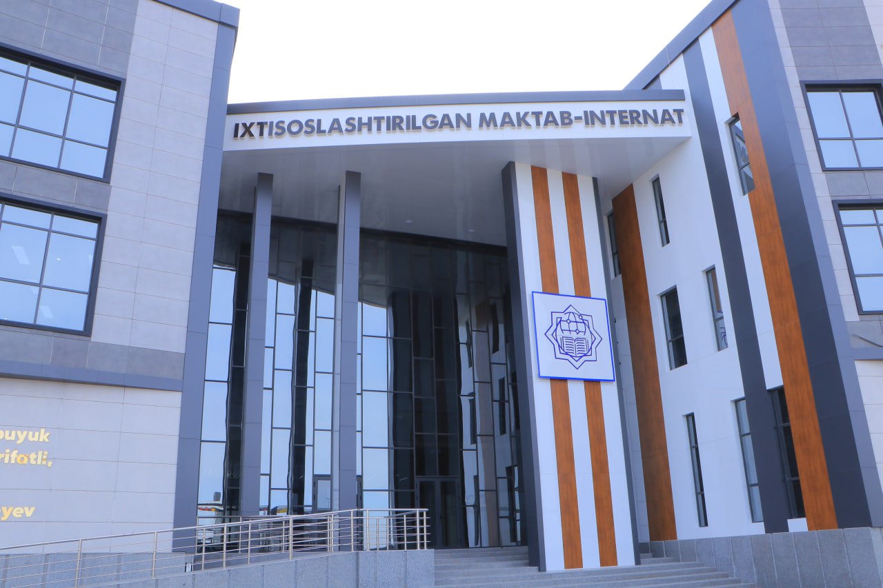 Maktab binosi